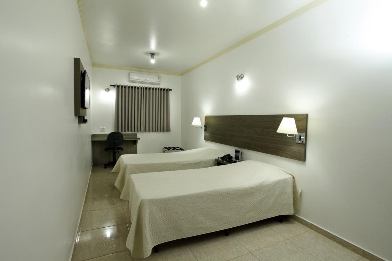 Indaia Hotel Сан-Карлус Екстер'єр фото