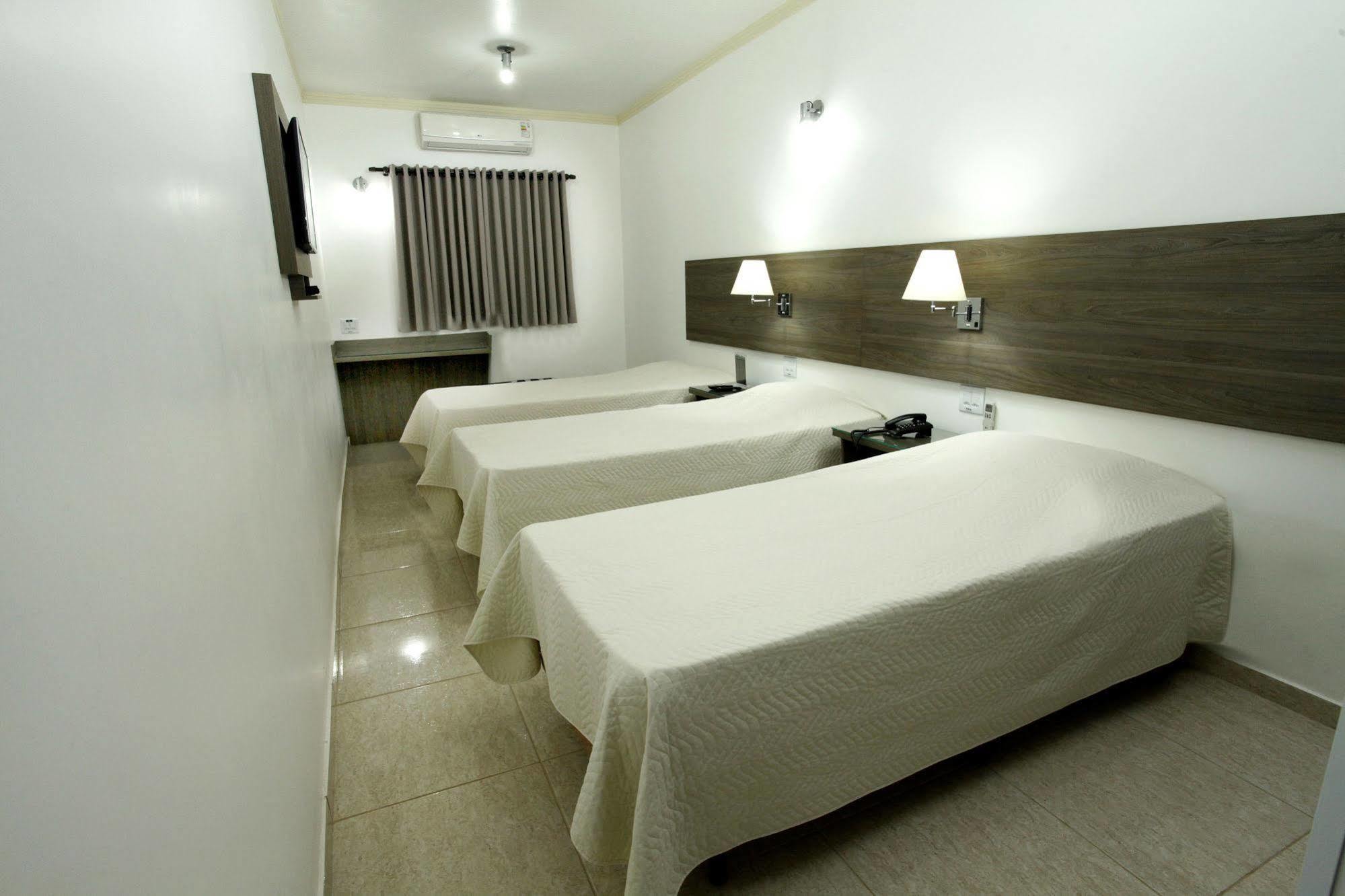 Indaia Hotel Сан-Карлус Екстер'єр фото